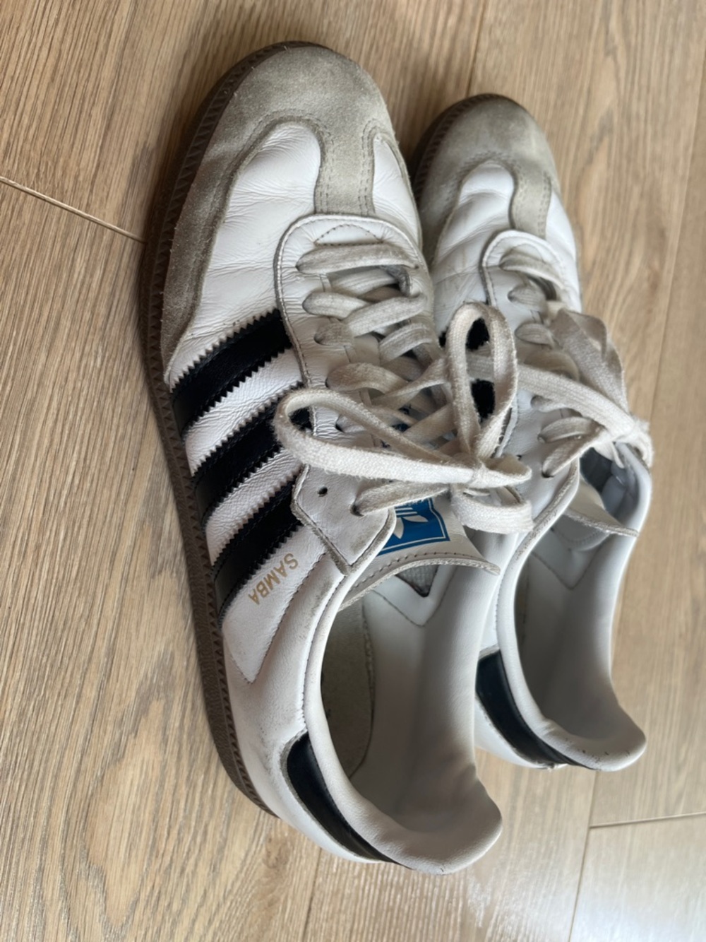 adidas Samba White and Black Retro Leather Sneakers size 9 women or 7.5 men